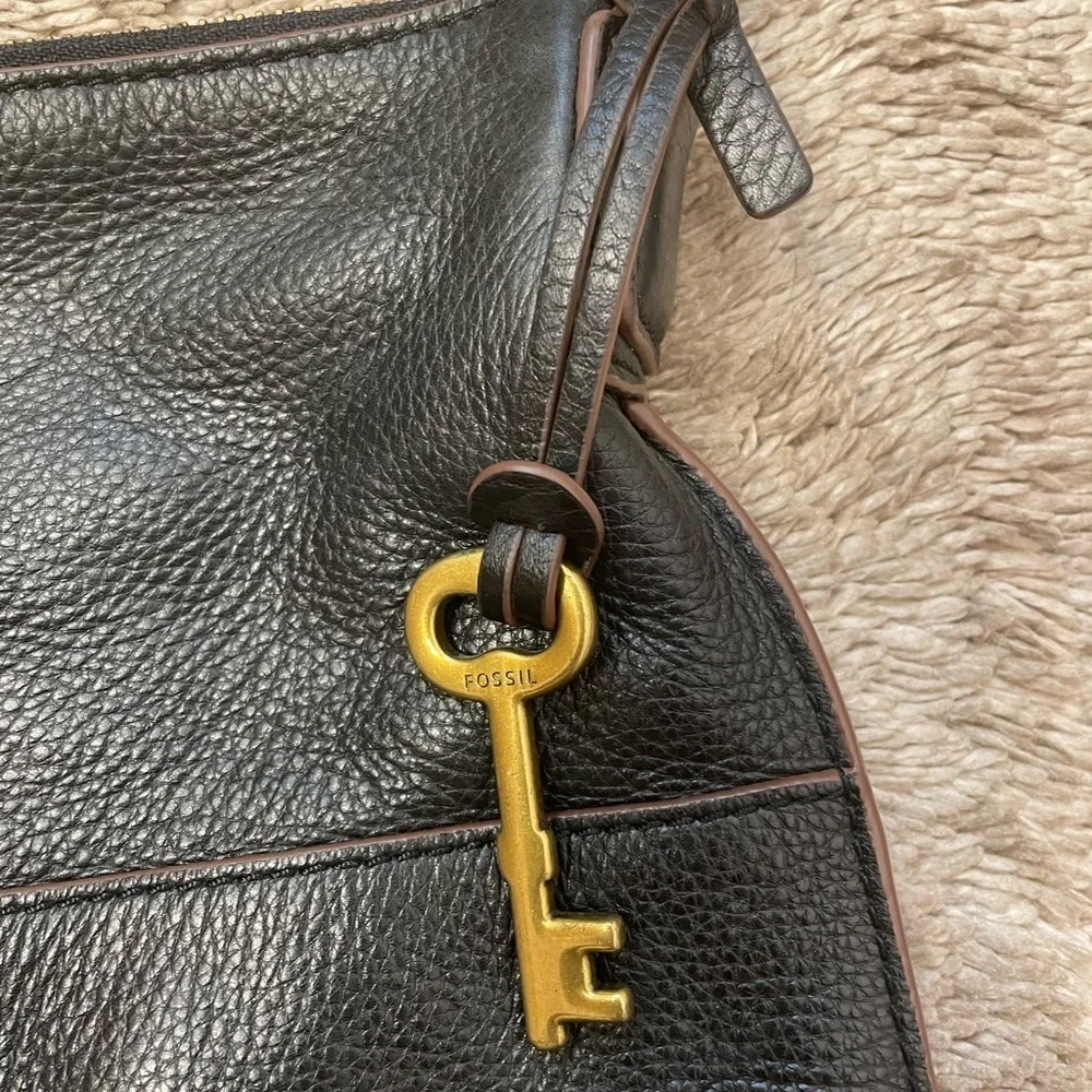 Fossil Black Leather Tote‎ with Key Charm